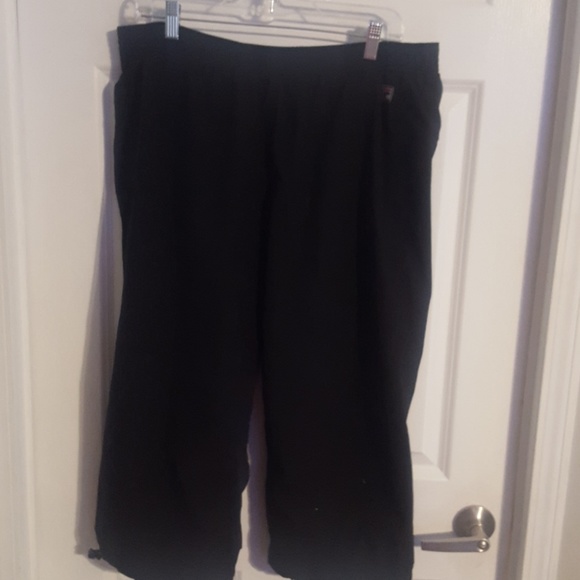 Fila Pants - Fila sport black capri Fila Pants - Fila sport black capri